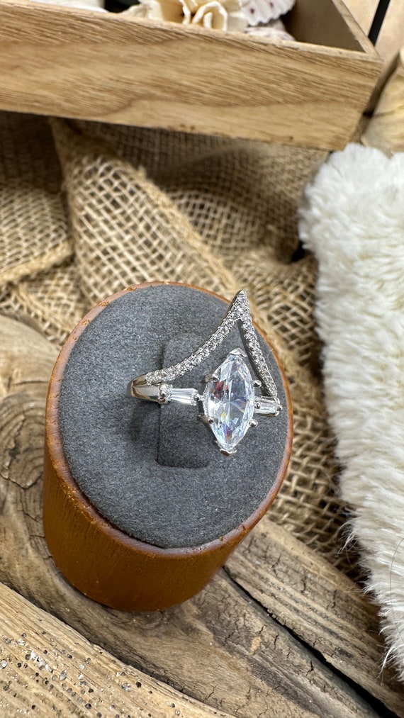 Cool Statement Ring - Marquise Setting - image 3