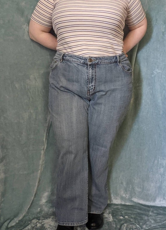 Plus Size Vintage Venezia 00s Bootcut Medium Wash 