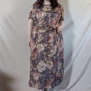 Plus Size / Bust 50 / Waist 46 / Hip 56 / Vintage 90s Soft Floral Layered Dress / 1X 2X 18W