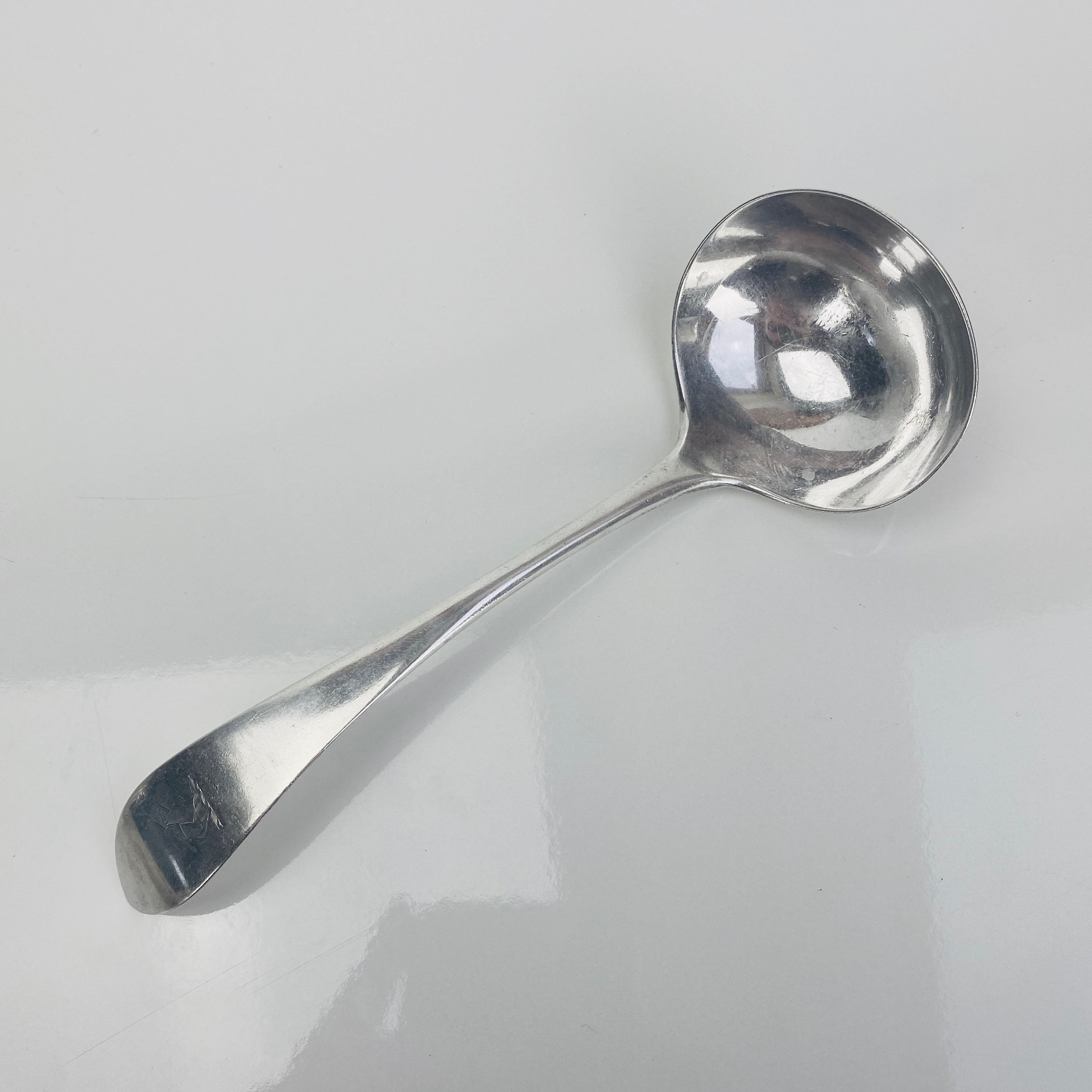 【Martin, Hall & Co】クイーンズパターン グレービーレードル Martin Hall Silver for sale | eBay