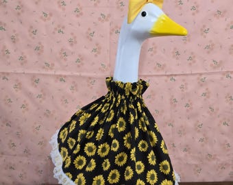 Porch goose dress with bow for 23"-inch decorative geese