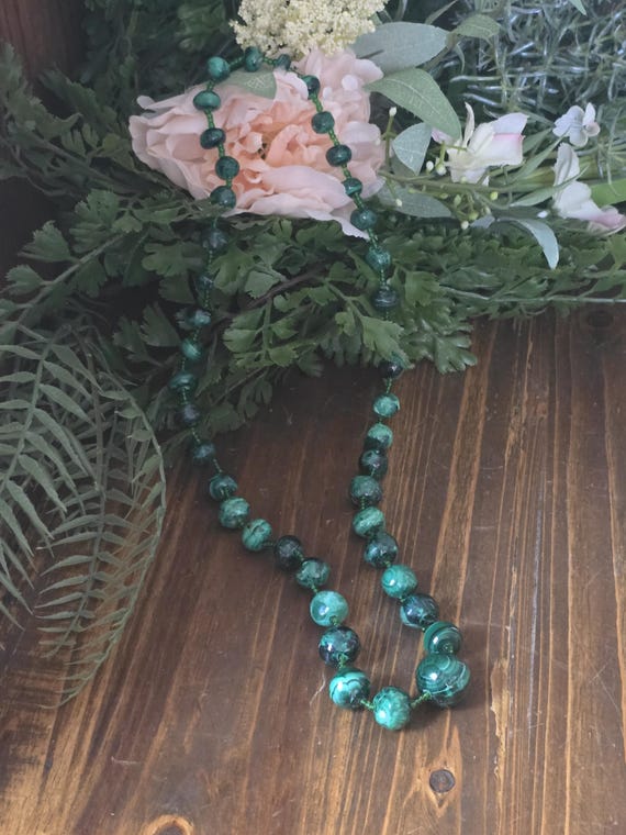 Vintage Malachite Beaded Necklace Graduated Malachite Gemstone Necklace