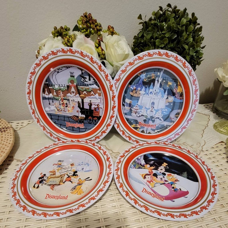 Vintage Disney Plates With Tin Box Disney Village Christmas Etsy