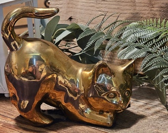 Vintage Brass Cat Figurine / Playful Kitty Brass  Statue / Cat Paperweight / Mid Century Brass Cat Figurine