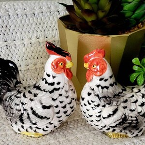 Otagiri vintage 70/80's rooster and hen salt and pepper shakers image 2