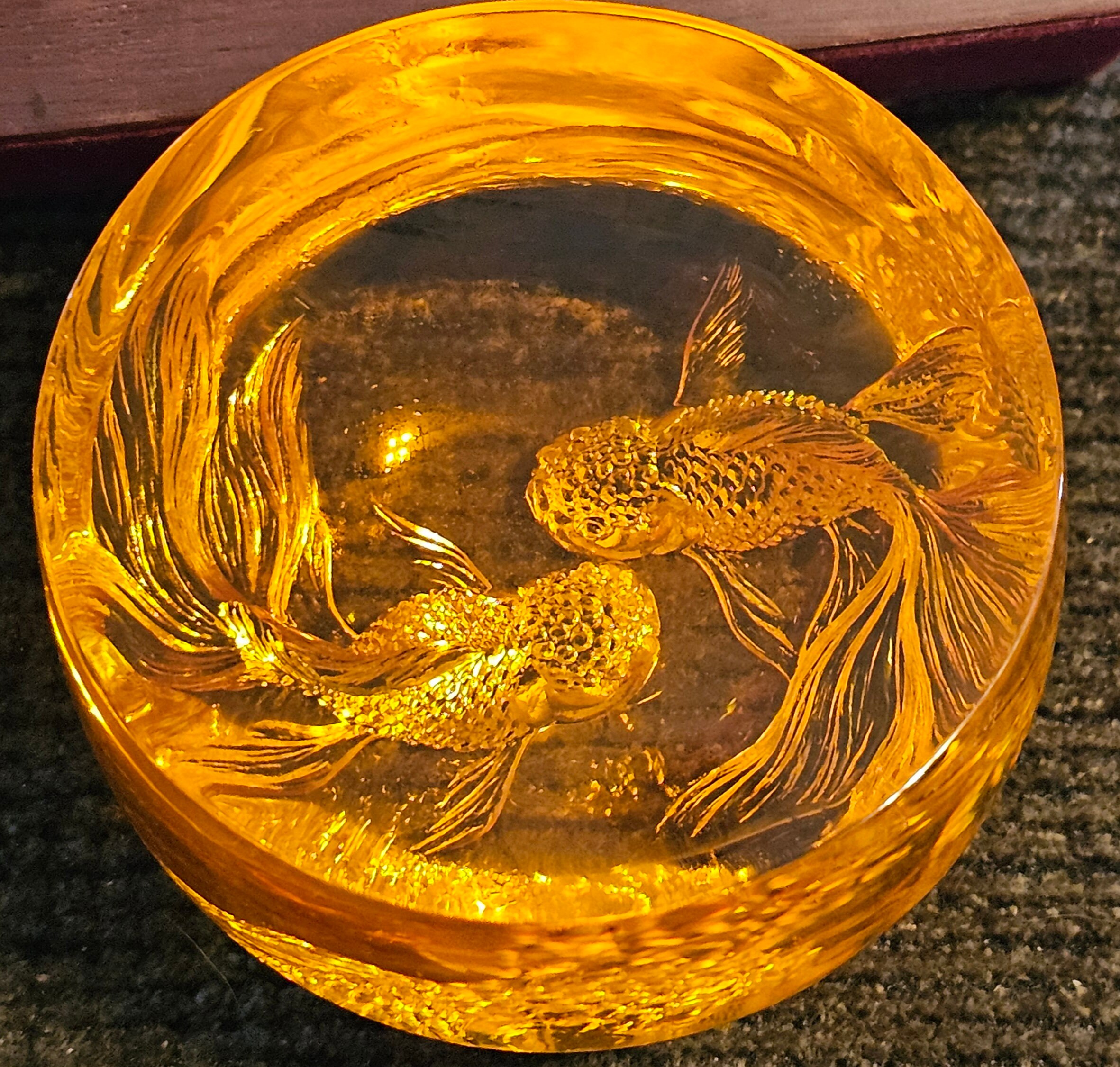 Vintage Tittot Glass Art From Taiwan, Koa Fish Paperweight 