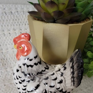 Otagiri vintage 70/80's rooster and hen salt and pepper shakers image 3