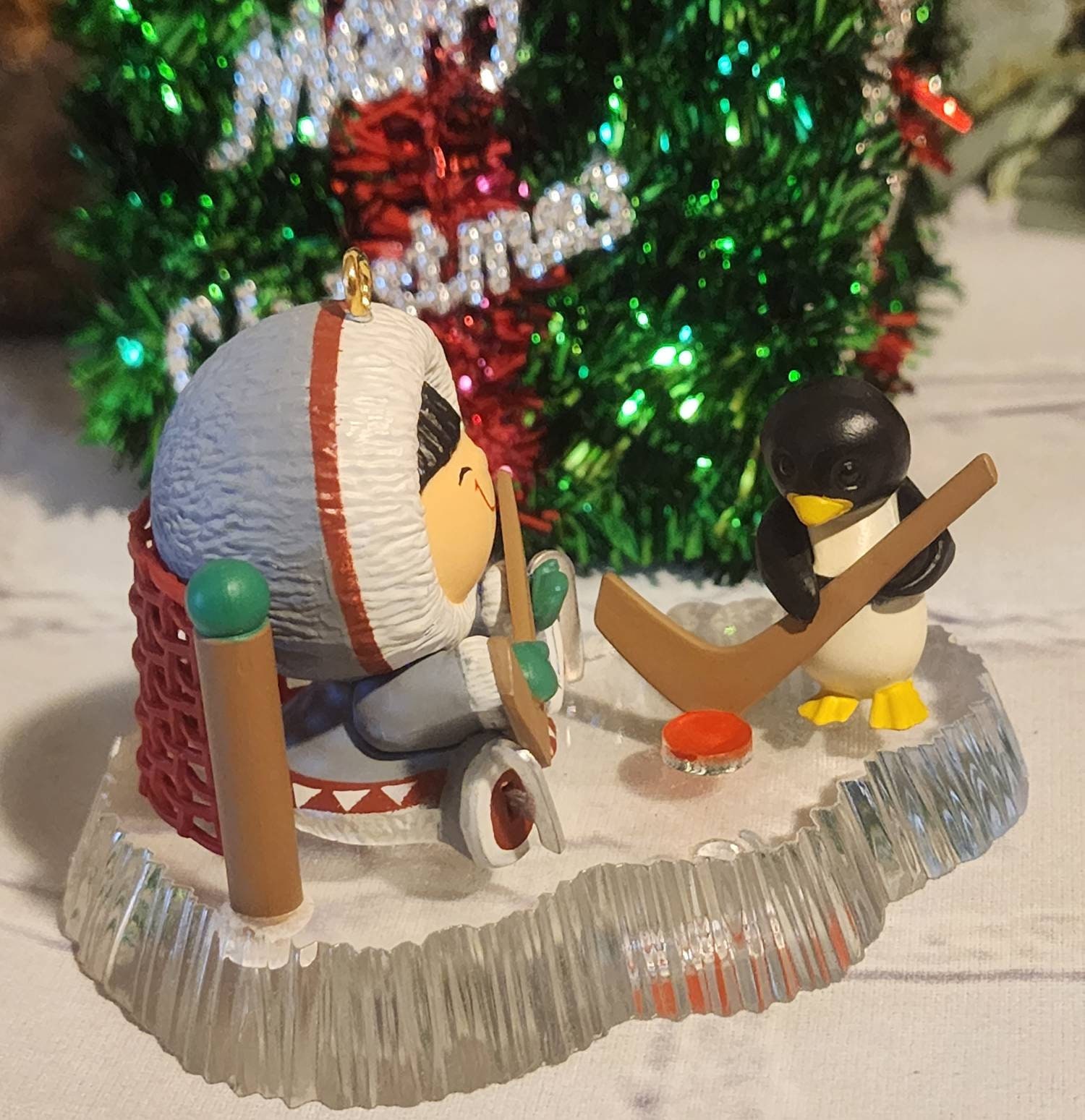 Vintage Christmas Ornament Hallmark Keepsakes in Original Box 1991