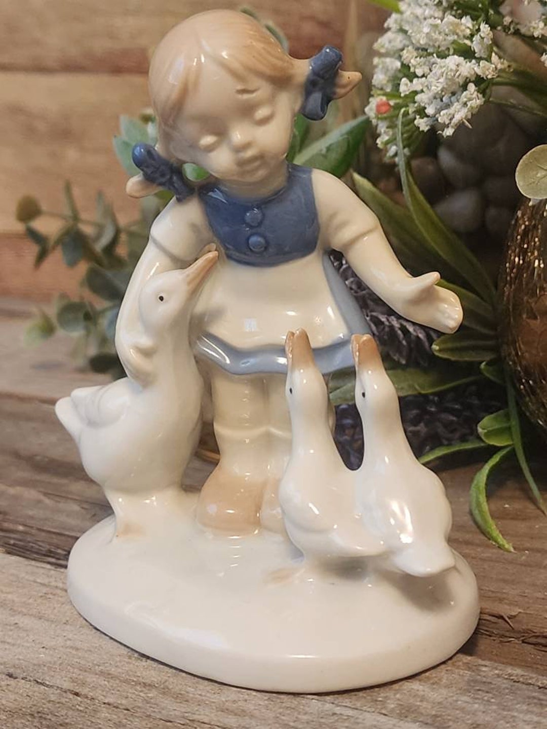 Vintage German Porcelain Figurine girl With Geese 12086, Greiner and