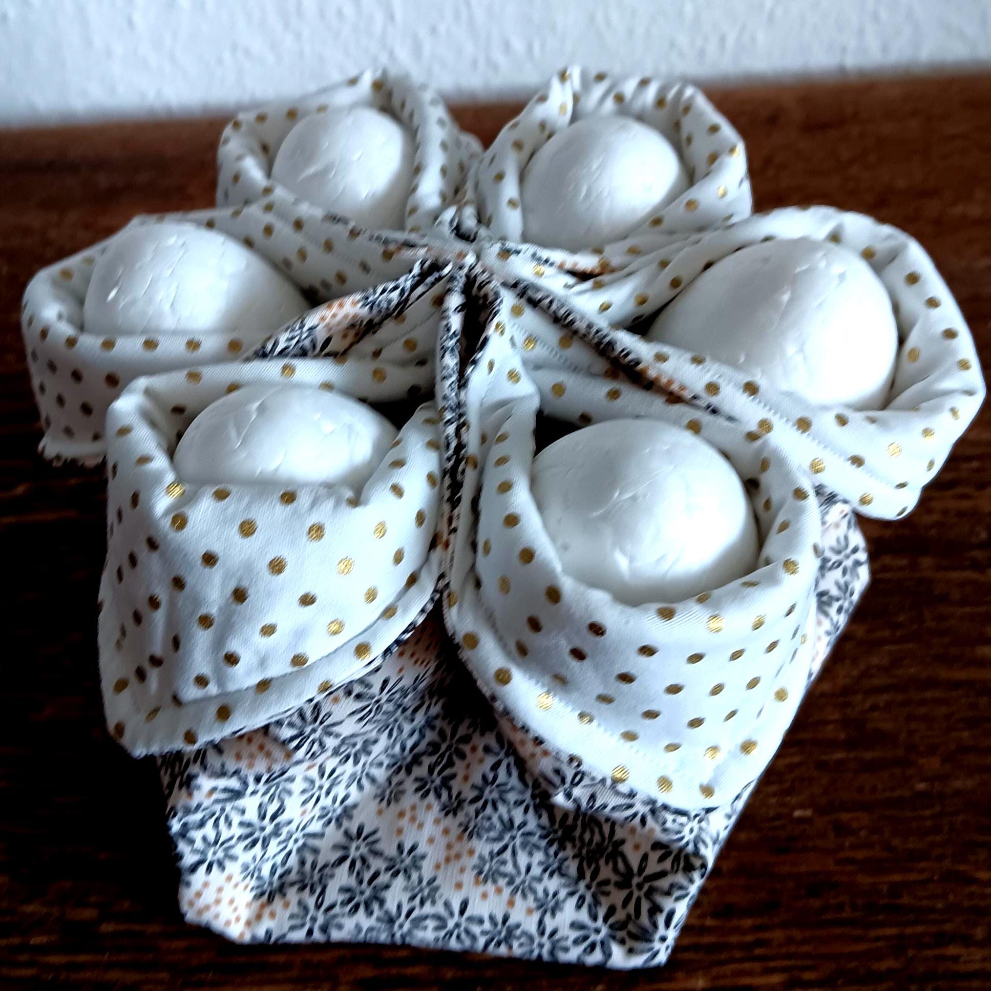 Eierwärmer, Eierkörbchen für 6 Eier