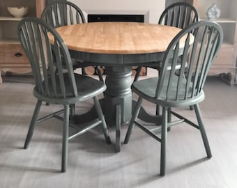 Extending farmhouse kitchen dining table with 4 or 6 chairs Choose your own colour finish