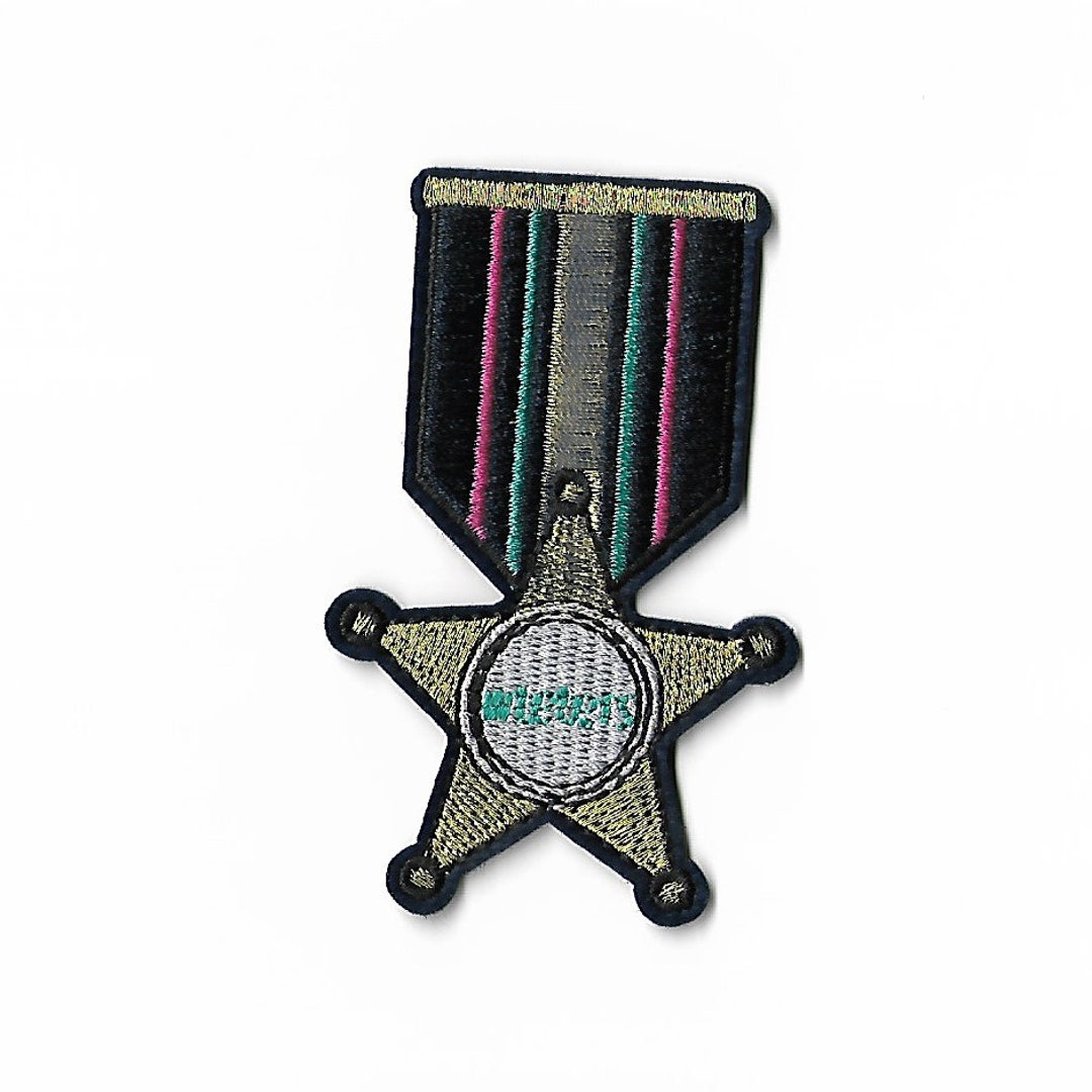 Écusson Patch brodé PIN UP Bombe Thermocollant - DAN MILITARY