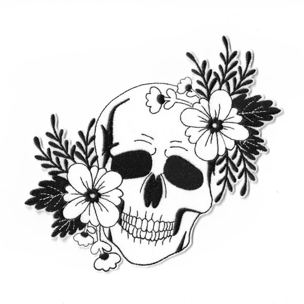 Large Thermo-adhesive patch thermo-adhesive skull black and white gothic flower.