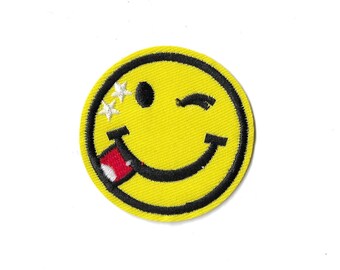 Shield patch thermosticking applies smiley that pulls the tongue stars