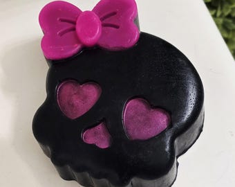 Handmade Halloween Skull Soap – Pumpkin Marshmallow Scented