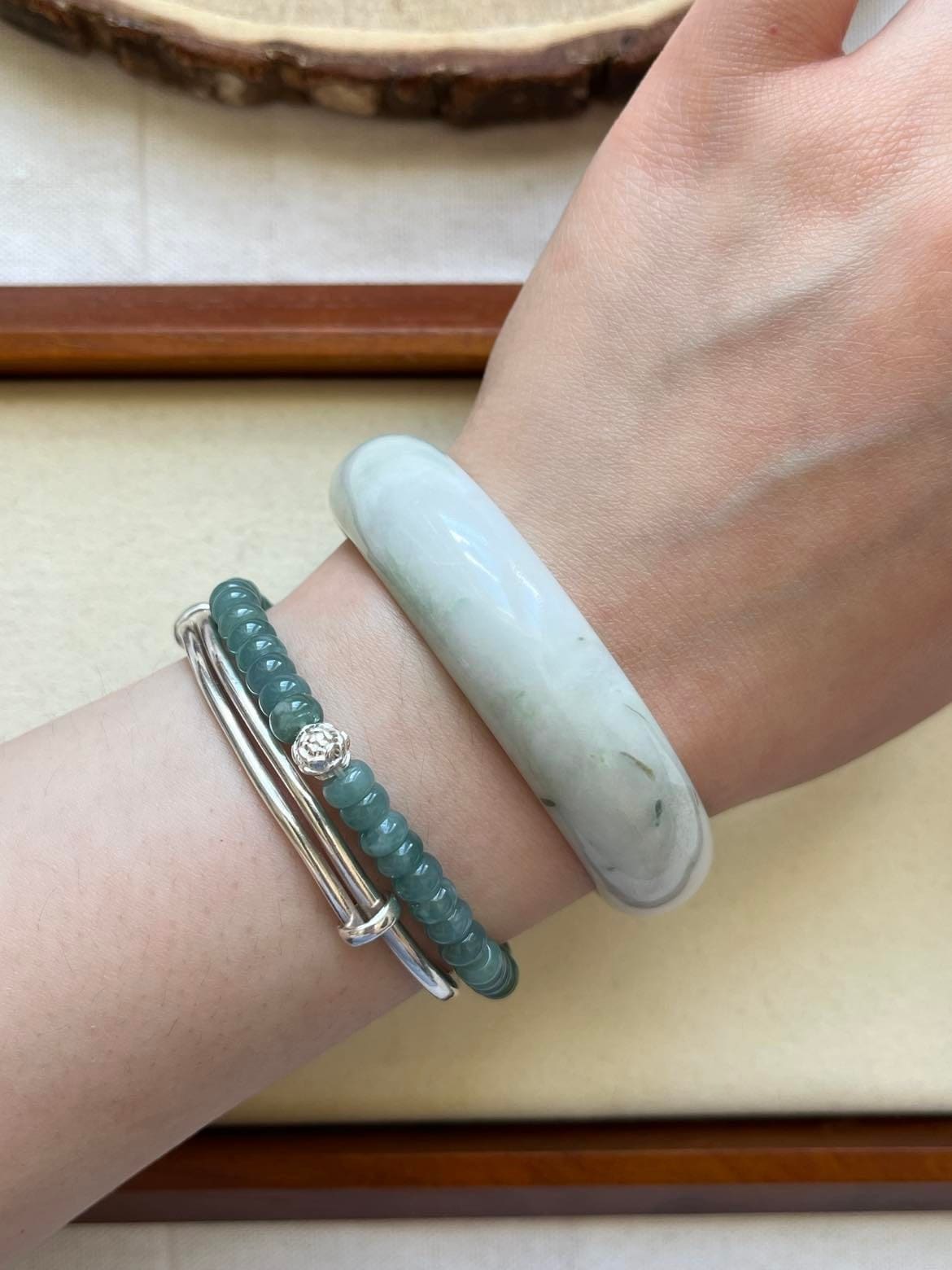 57.3mm Light Green, White Jadeite Thick Bangle - Natural 57.3mm Light Green, White Jadeite Thick Bangle - Natural