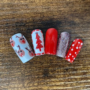 Christmas Nails Holiday Nails Reindeer Nails Red Nails Festive Nails Press On Nails Nail Art image 3