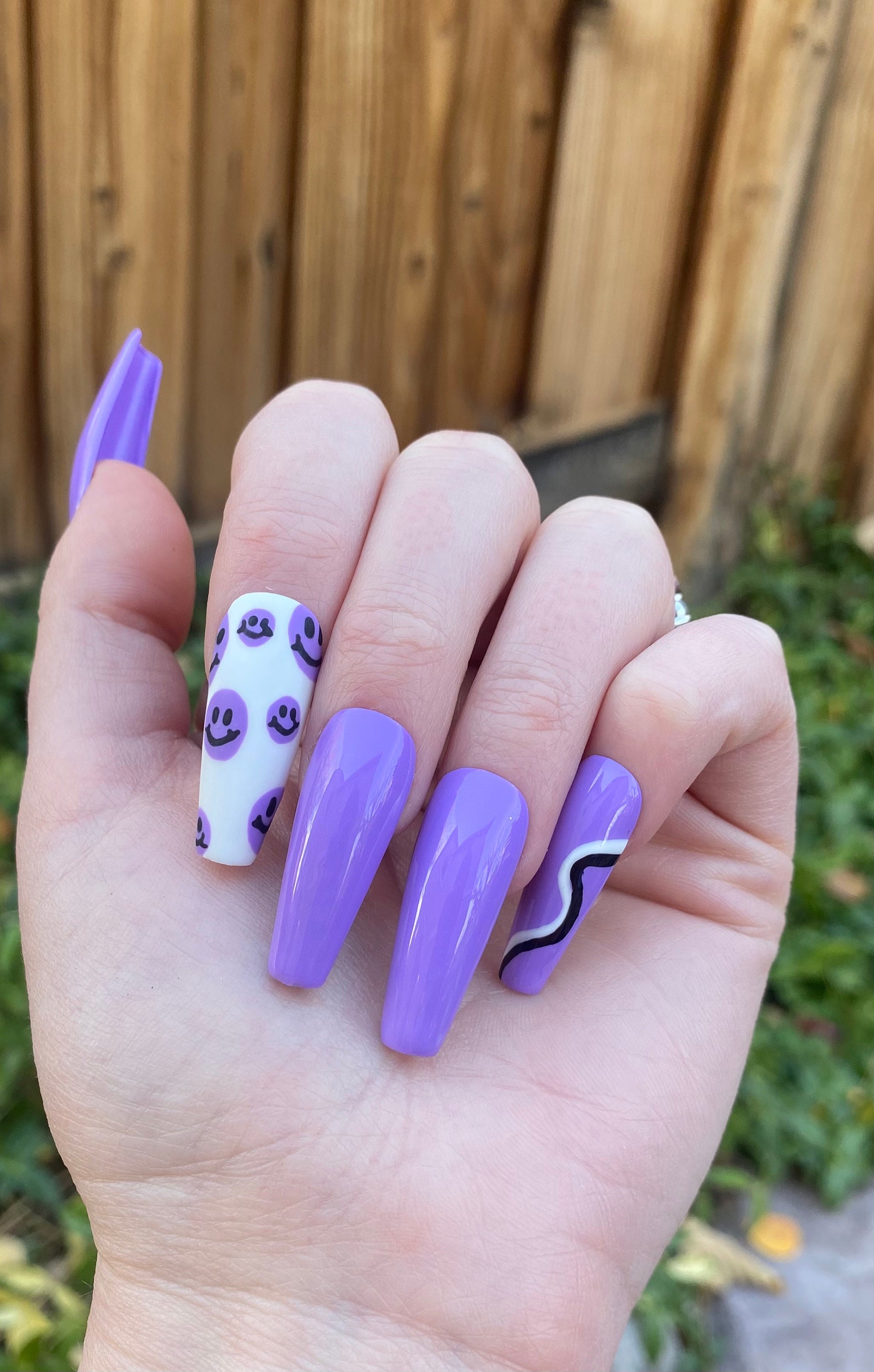 smile nail designs