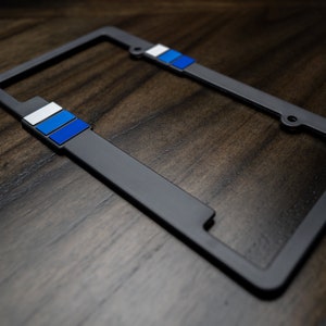 Vintage-Toyota-Retro-Style-License-Plate-Frame-TRD-Offroad-Tacoma-FJ-Cruiser-4x4