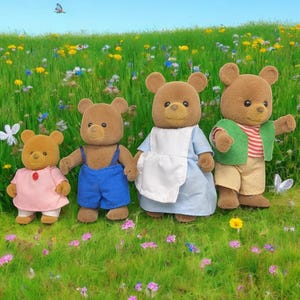 Vintage Flocked Maple Town Bear Family – Set of 4