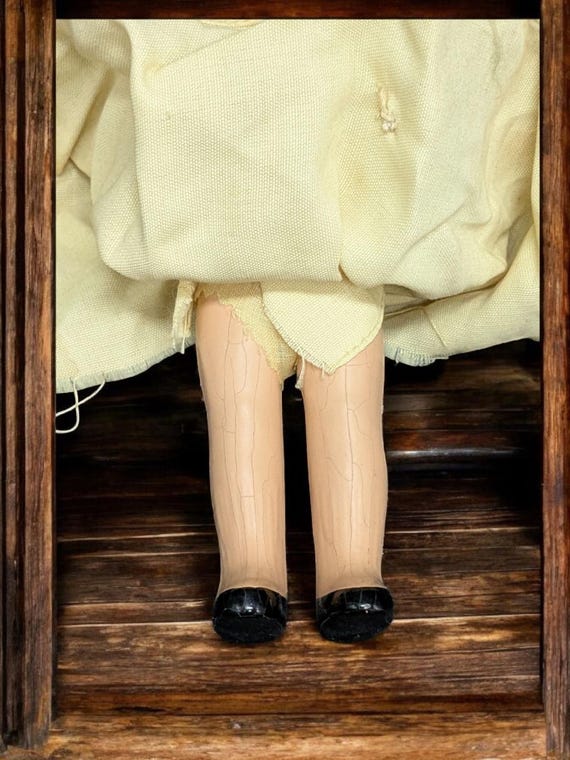 本物の人間の髪の毛を使ったアンティークの木製人形 - Etsy 日本
