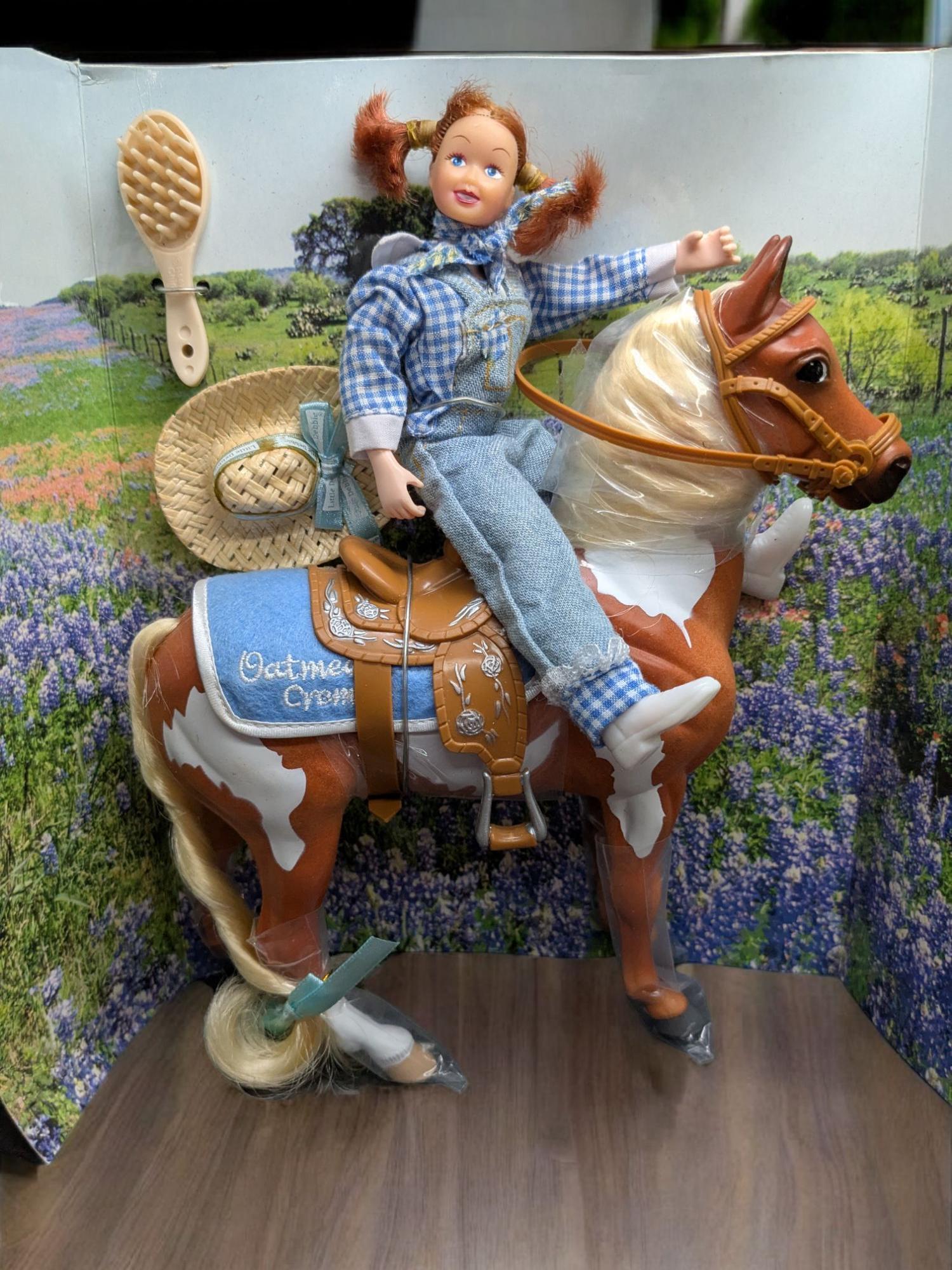 Breyer Little Debbie Special Edition oatmeal cream pie horse and Rider playset
