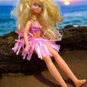 Vintage 1987 Sun Sensation Skipper Doll by Barbie Mattel