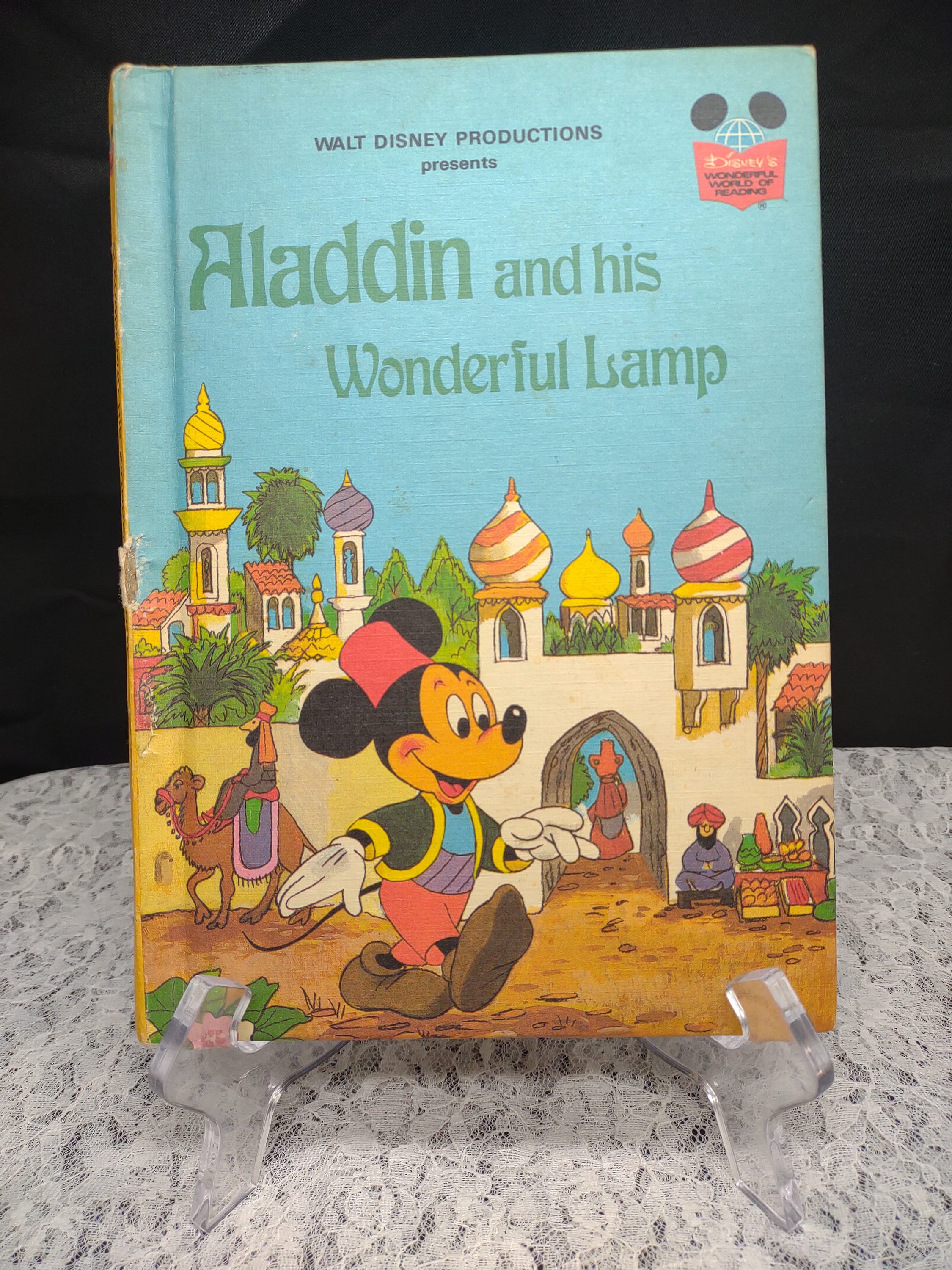 Vintage Disney “wonderful World of Reading” Hardcover Book - 1970s