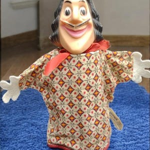 Vintage Captain Hook Hand Puppet – Disney&#39;s Peter Pan Rubber Head Doll