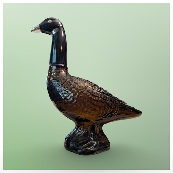 vintage Avon Canada goose wild country aftershave