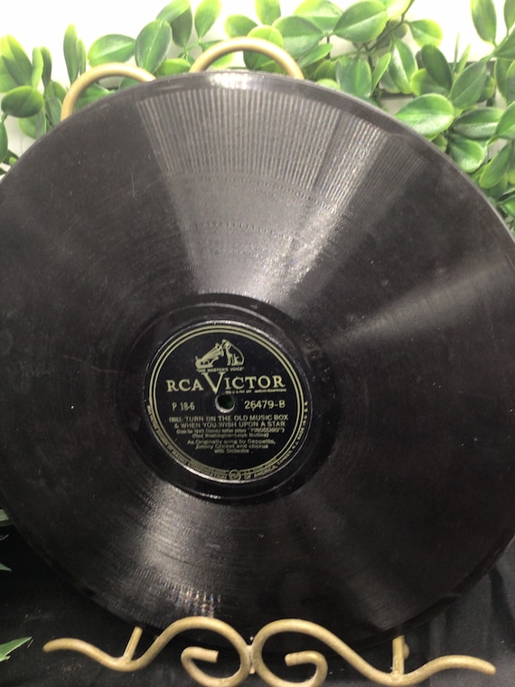 Walt Disney's Pinocchio 78rpm Victor Records Set (original