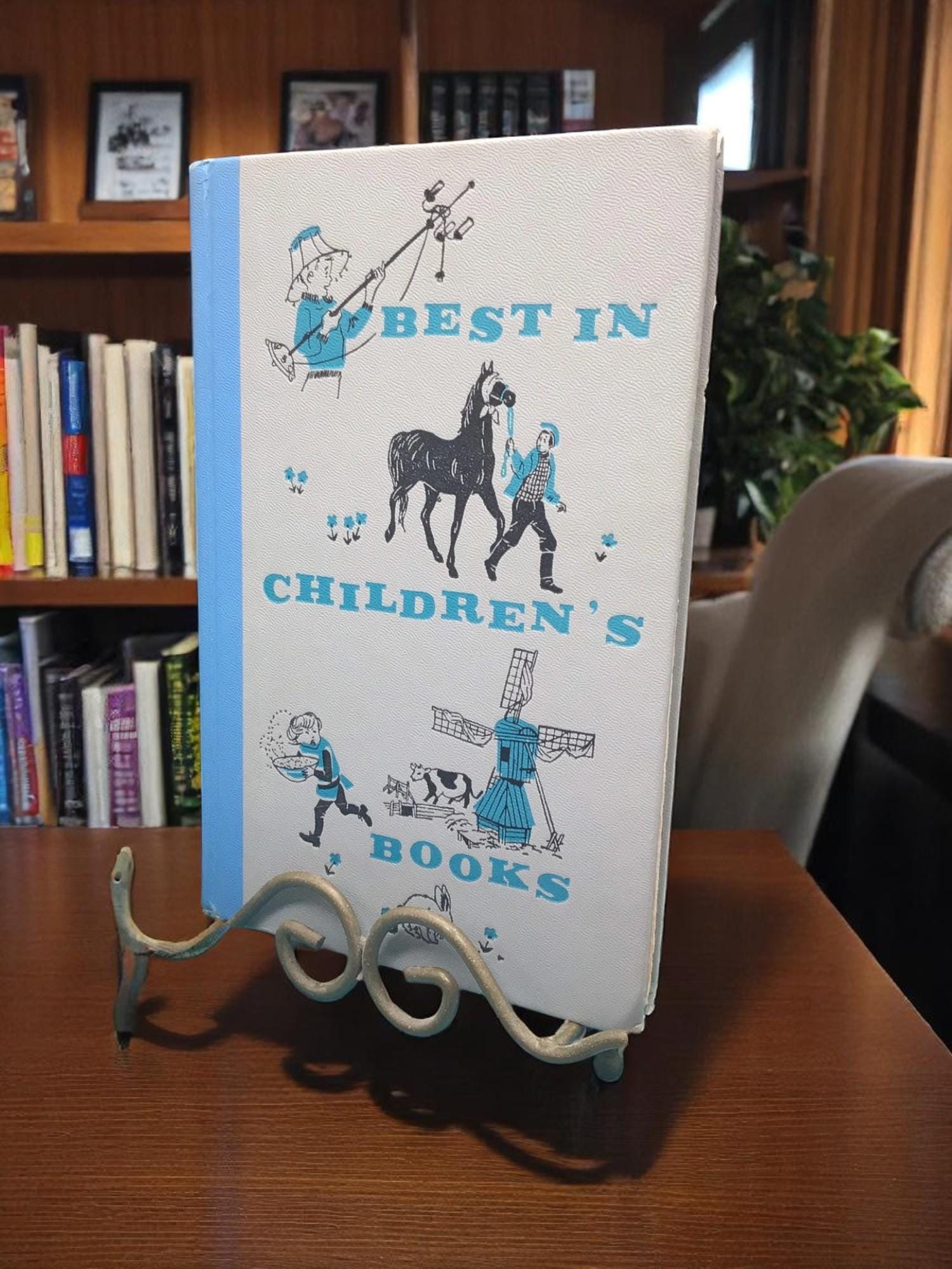 1960s Vintage Children's Book Anthology – Black Beauty, Mother