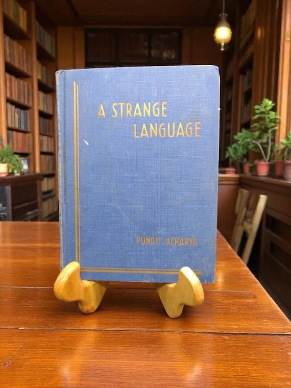 1939 First Edition – A Strange Language by Pundit Acharya – Vintage Hardcover – Rare Linguistics Book