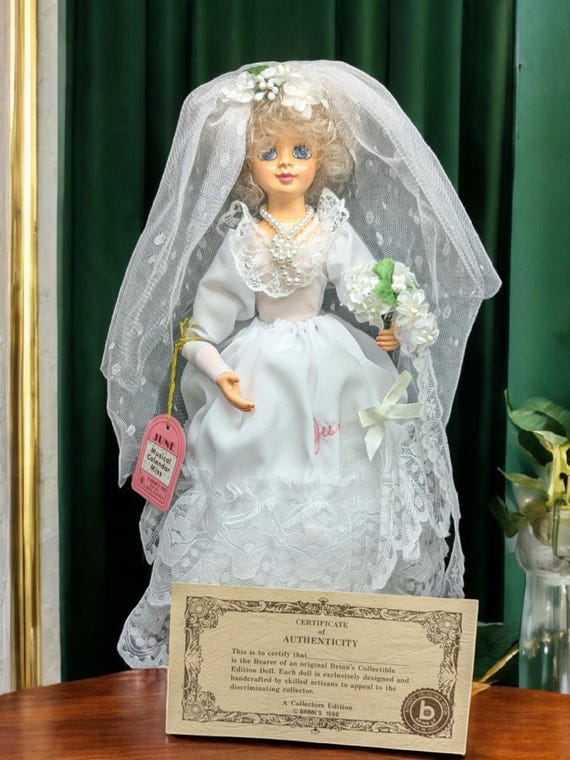 1986 Musical Calendar Miss June Here Comes the Bride Collectible