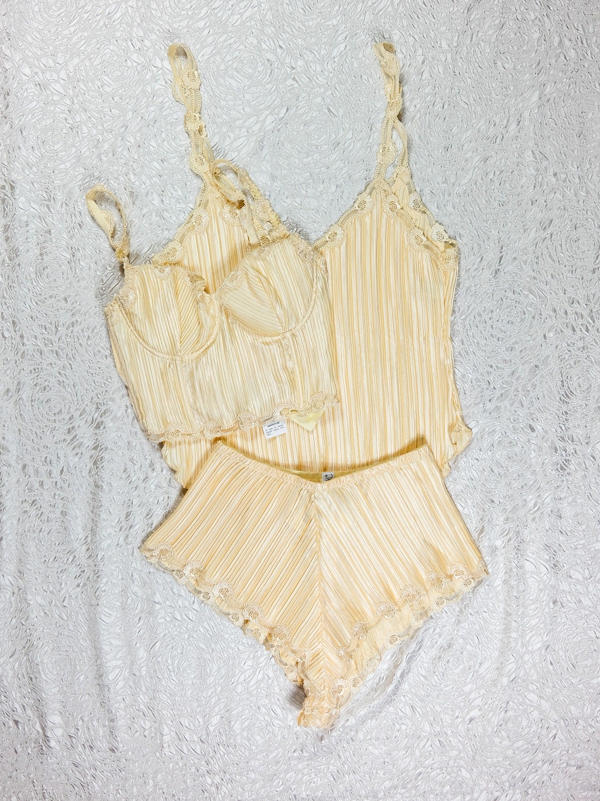 ❤︎セール❤︎イタリア最高級 LA PERLA シルク 刺繍ガーターベルト