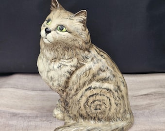 Vintage Beswick England Ceramic Sitting Persian Cat #1867 Figurine 8.5"