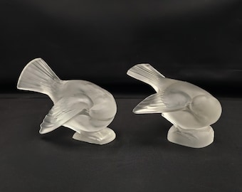 Pair - Lalique France Frosted Crystal "Moineaux" Sparrows Birds READ