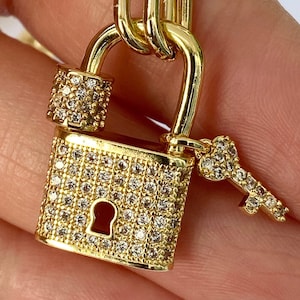 Padlock Necklace, Gold Paper Clíp Necklace, CZ Padlock Necklace and Key, Gift for Her, Valentine&#39;s Gift