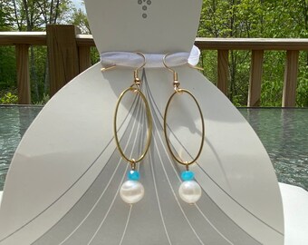 Perlenohrringe, Perle und offene ovale Ohrringe mit hellblauen Kristallen Ohrringe, Geschenk für sie