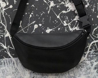 Vegan Leather Fanny Pack: Unisex Belt Bag for Travel & Festivals