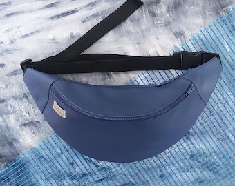 Vegan Leather Fanny Pack: Unisex Belt Bag for Travel & Festivals