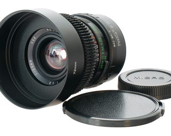 Helios 28mm F2.8 Cine Mod Wide Prime w/ Red Anamorphic Bokeh & Flare | M4/3!