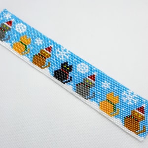 Snow Cats Peyote Bracelet Pattern