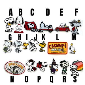 patch Snoopy Peanuts character toppa termoadesiva iron applique comic strip Schulz vintage love woodstock yoga dog white black Charlie Brown