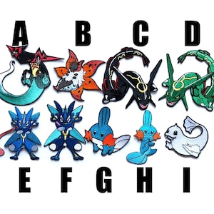 Seltener Pokémon-Aufnäher, seltener Aufnäher zum Aufbügeln, besticktes Aufnäher zum Aufbügeln auf Monster, Dragapult, Volcarona, Rayquaza, Greninja, Mudkip, Dewgong-Team-Kollektion