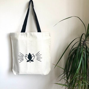 Tote bag, light weight bag, beach tote bag, canvas tote bag, shopping bag, durable tote bag, pretty tote bag, tote bag purse, cute tote bag