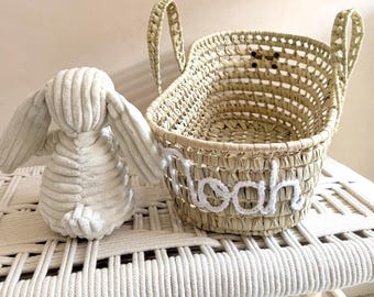 Handmade basket made from recycled palm - Baby room decoration, 100% natural - Decorative basket made from woven straw - Wicker doll basket