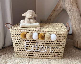 Personalized wicker storage trunk, storage chest to personalize in palm leaves, chest and toy basket