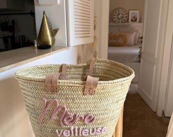 Customizable hand-embroidered basket - Personalized Mother's Day gift - “Mère-veilleuse” - Moroccan straw basket for Mom