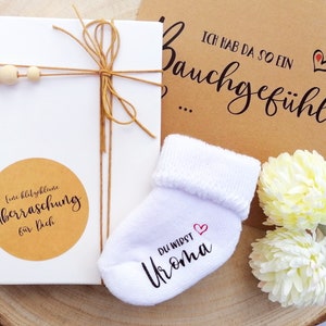 Geschenk Set "Du wirst UROMA / UROPA" | Karte Box Schwangerschaft verkünden | Bekanntgabe ich bin schwanger | Socke personalisiert  bedruckt